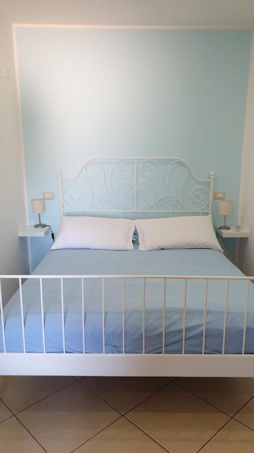 Iriss Bed & Breakfast ตาออร์มินา ภายนอก รูปภาพ