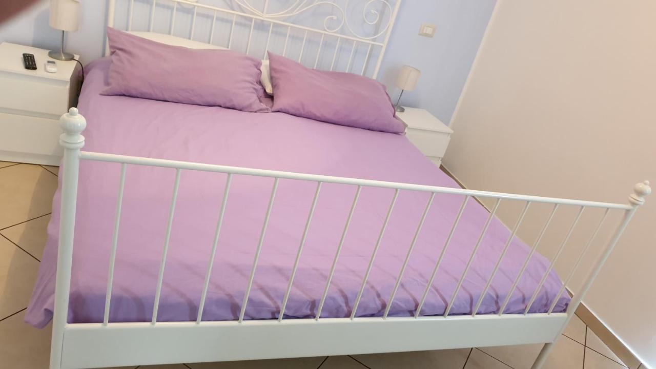 Iriss Bed & Breakfast ตาออร์มินา ภายนอก รูปภาพ